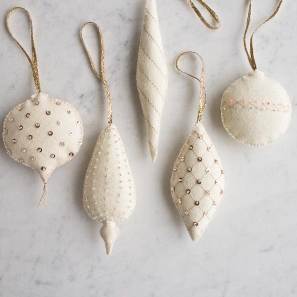 Purl Soho Heirloom Wool Ornaments Kit NEW Milk Glass White Beaded Embroidery DIY